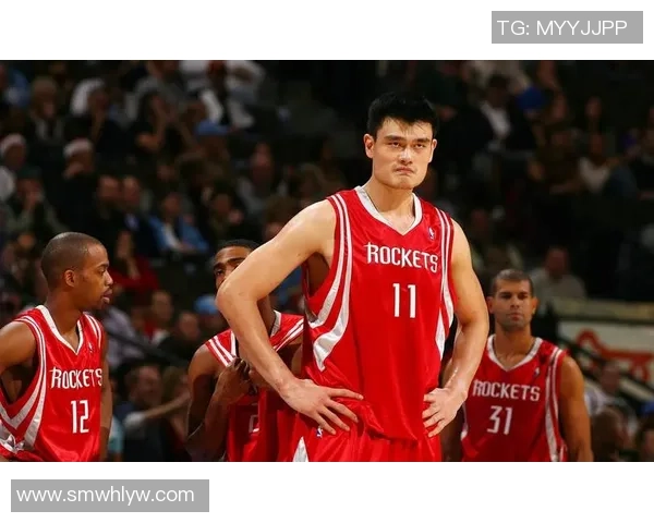 科林森姚明携手共创篮球传奇新篇章展现体育精神与友谊的力量